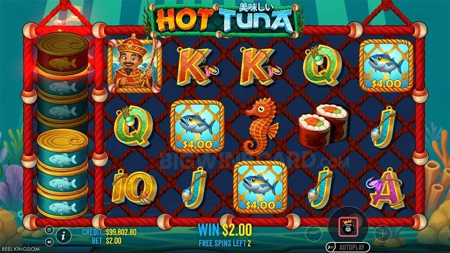 table Comparing Online vs Land Casinos
